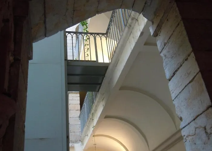A 3 Min Des Jacobins Daire Lyon